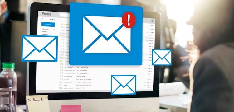 Pedir emprego por e-mail